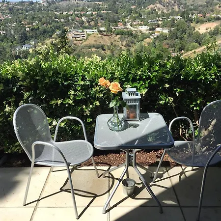 Silver Box Beverly Hills Los Angeles Exterior photo